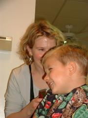 thumbs/EmmonHaircutJan2001f.JPG.jpg