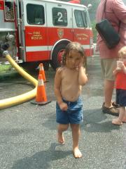 thumbs/AllashaJulyFourth01Firetruck.JPG.jpg