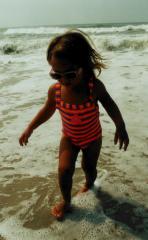 thumbs/AllashaWaterBeach2000a.jpg.jpg