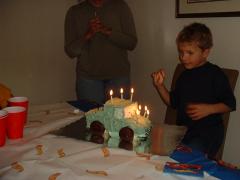 thumbs/Emmon7thBDayCandles1.jpg.jpg