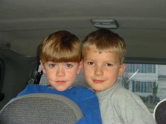 thumbs/EmmonAndJoshVanJan2001.JPG.jpg