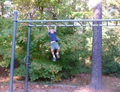 thumbs/EmmonClimbingBars4.JPG.jpg