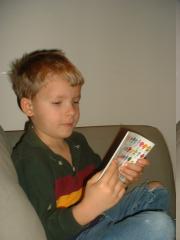 thumbs/EmmonReading3.jpg.jpg