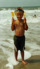 thumbs/EmmonShovelsBeach2000a.jpg.jpg