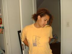 thumbs/KoluYellowShirt3.JPG.jpg