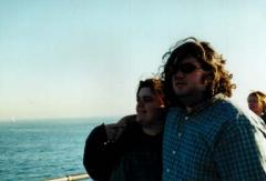 thumbs/sRobAndChrisPier2000.jpg.jpg
