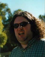 thumbs/sRobGrimacingLA2000.jpg.jpg