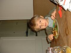 thumbs/XmasEmmonEatingBreakfast.JPG.jpg