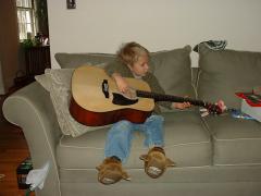 thumbs/XmasEmmonPlayingGuitar1.JPG.jpg