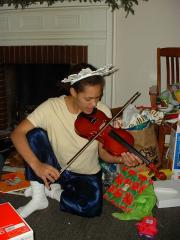 thumbs/XmasKoluViolin2.JPG.jpg